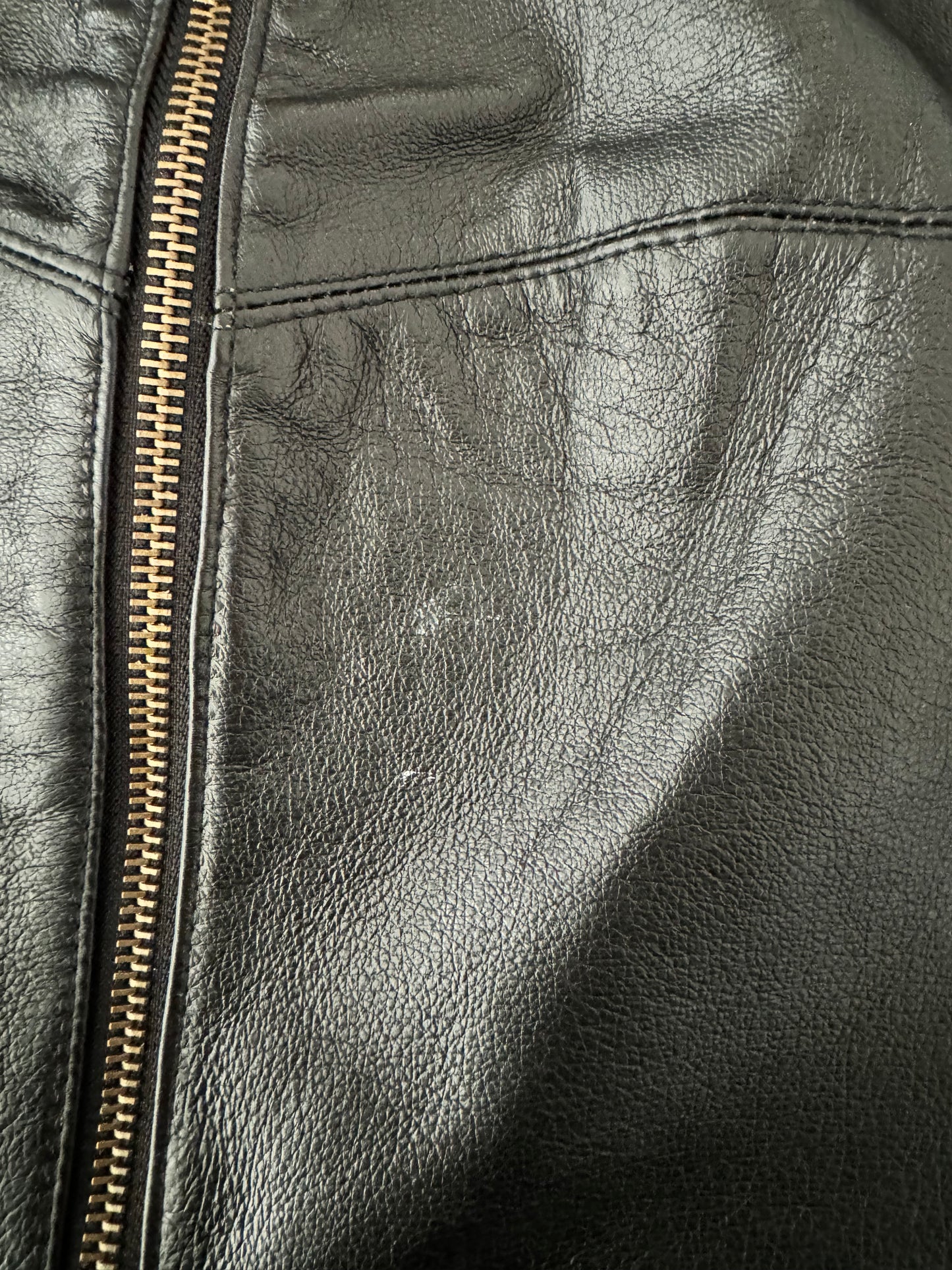 Veston en cuir à zip