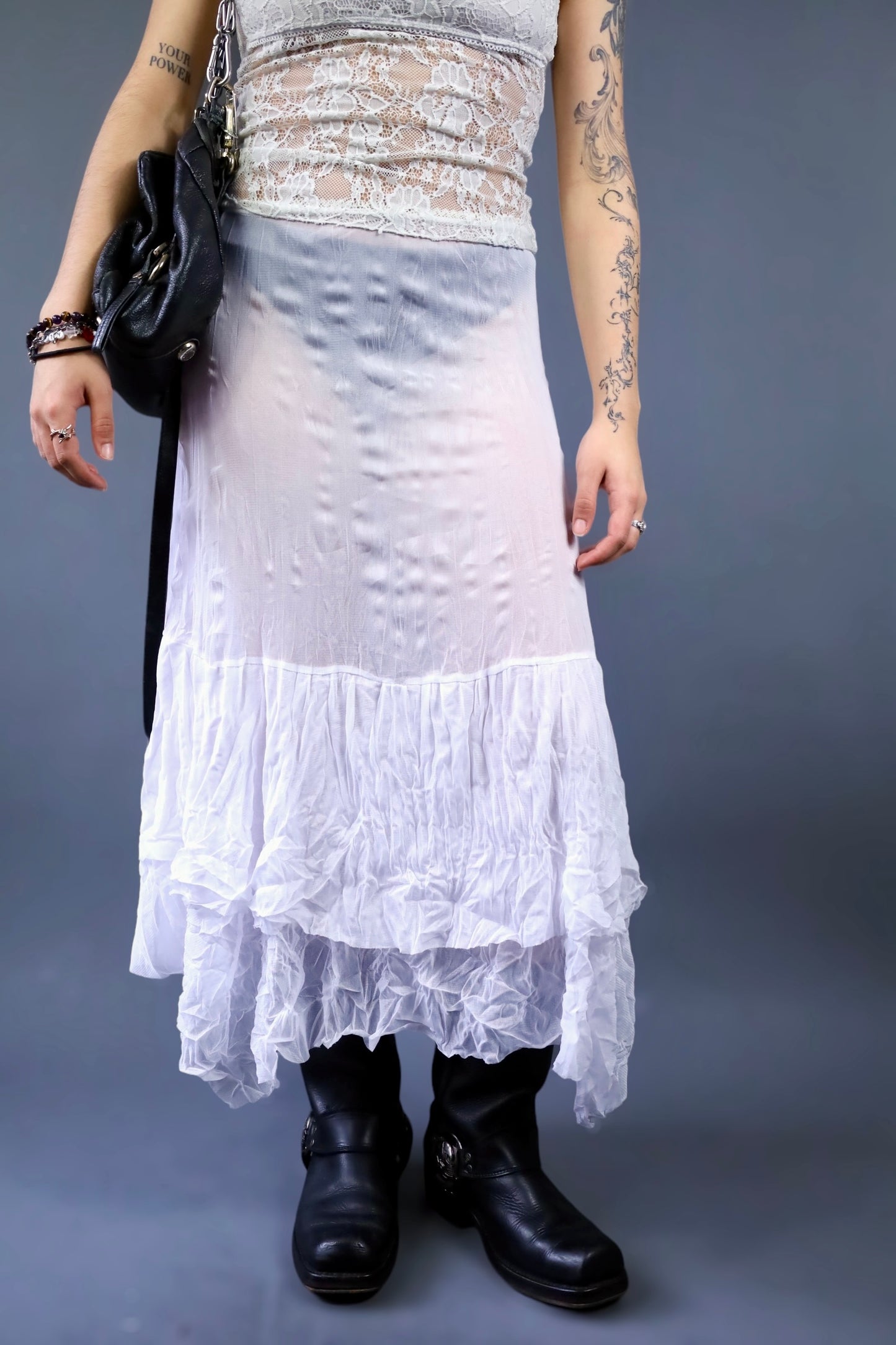 Jupe longue blanche en mesh