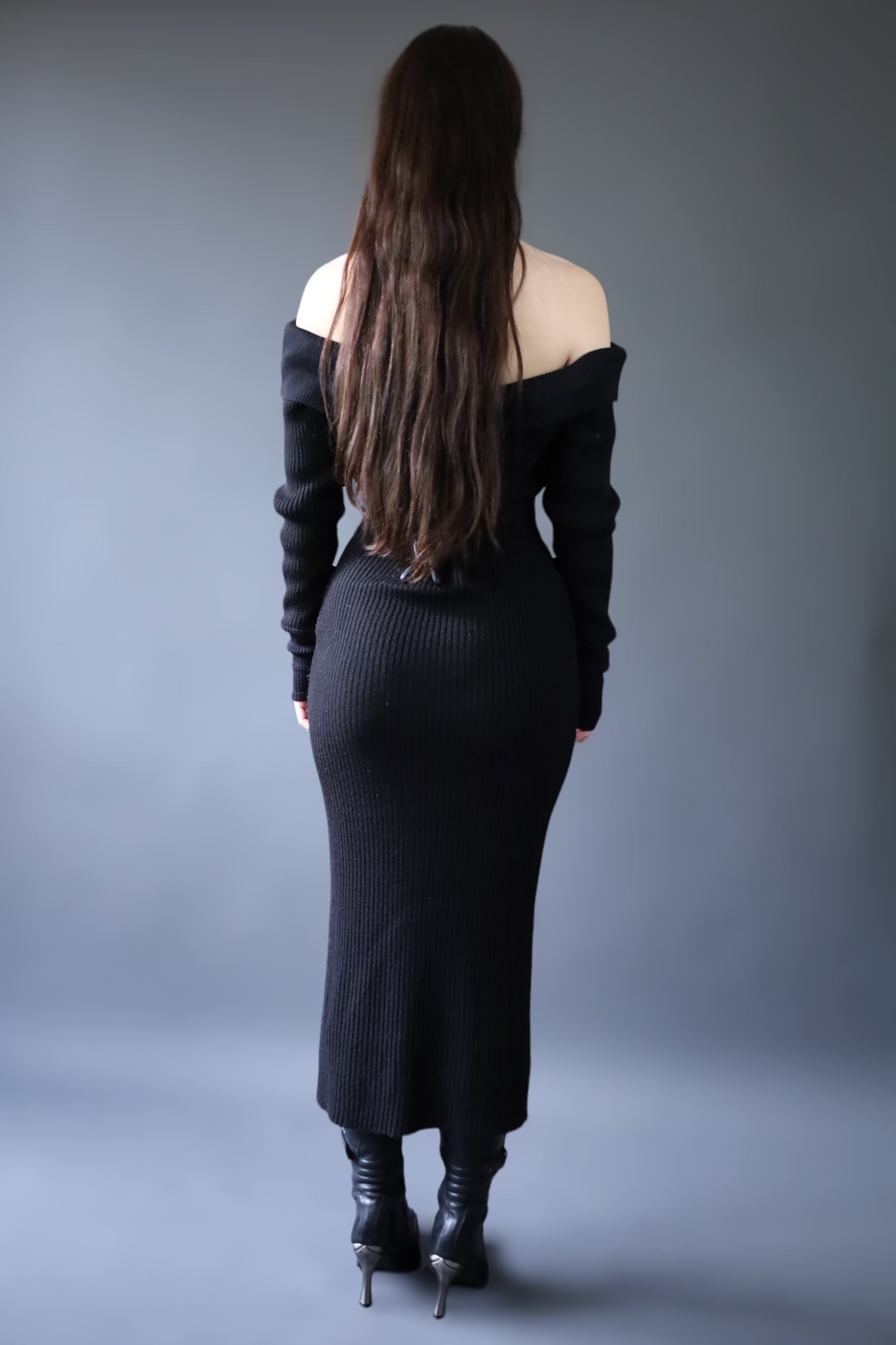 Longue robe pull noire off shoulder