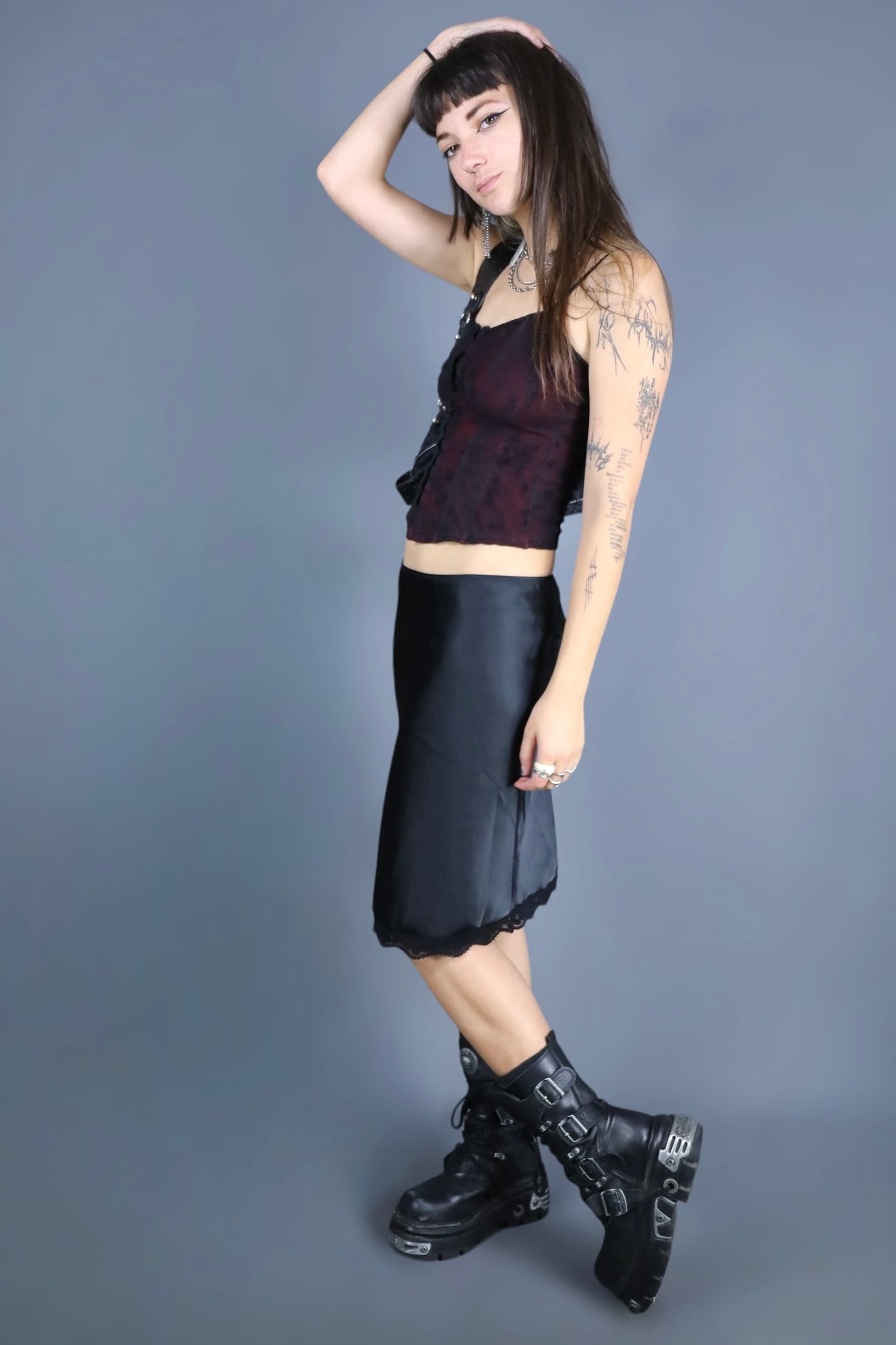 Bustier en mesh noir et rouges