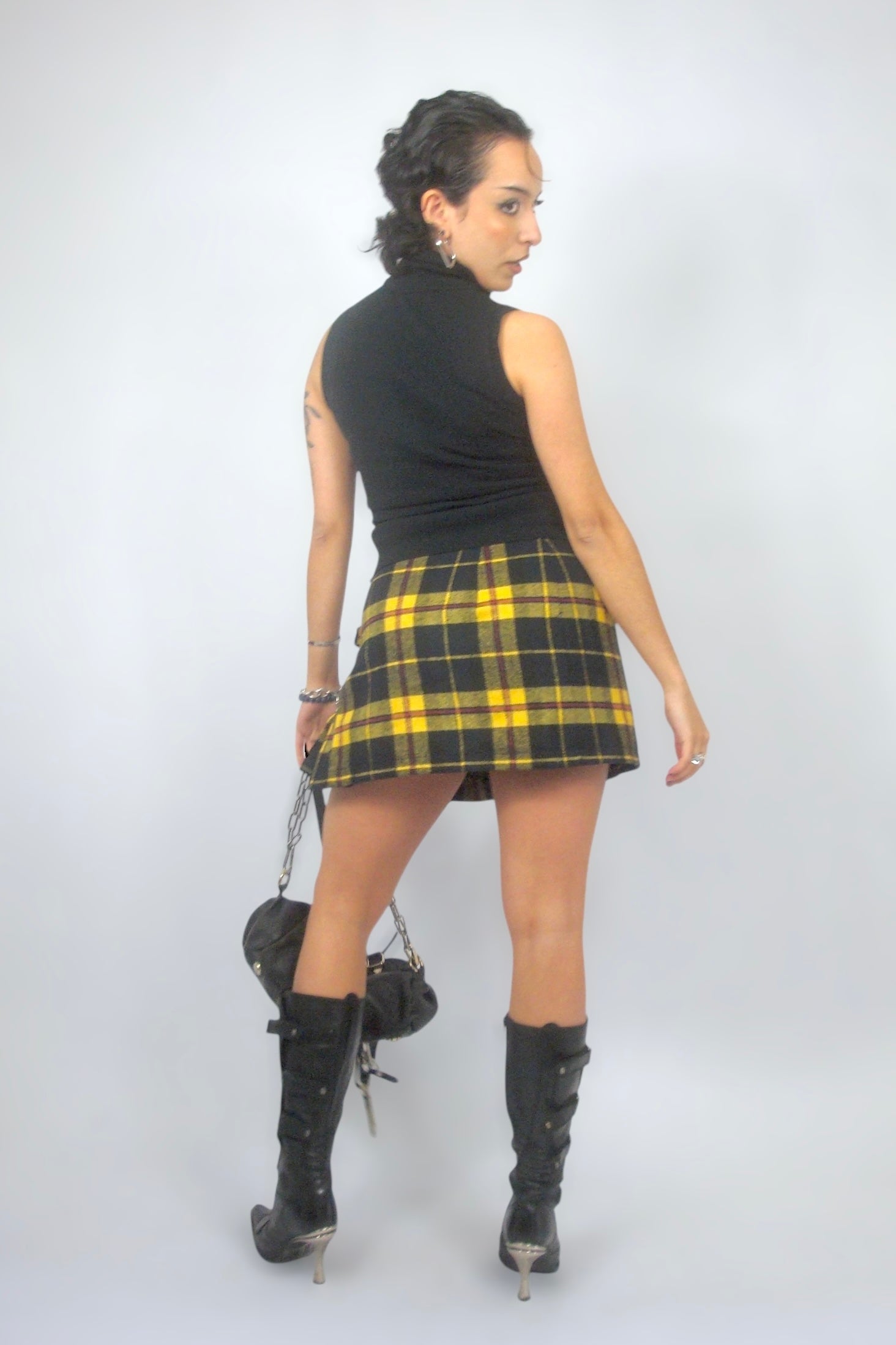 Ensemble pull + mini jupe à carreaux