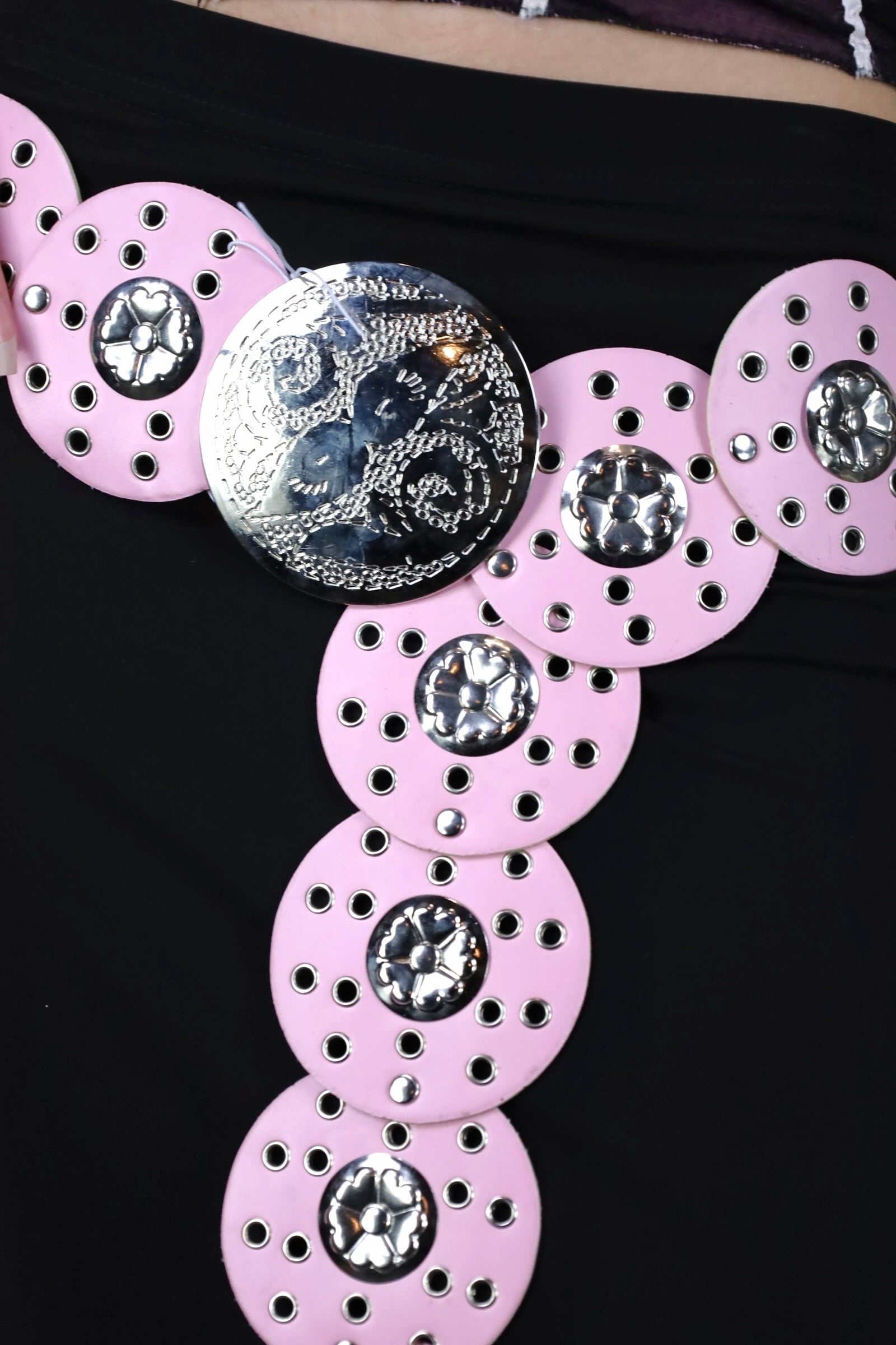 Ceinture à disques roses