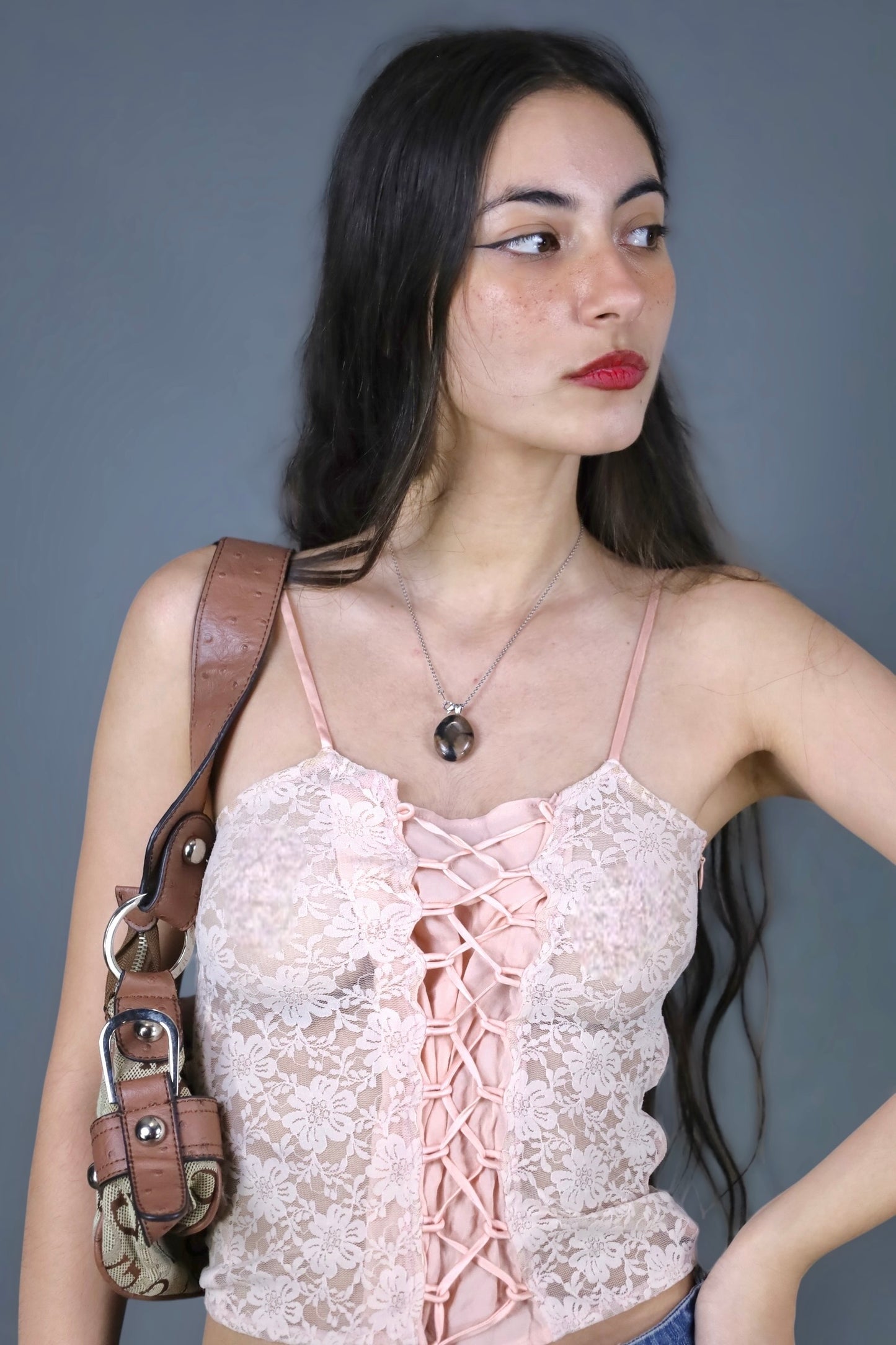 Débardeur en dentelle rose