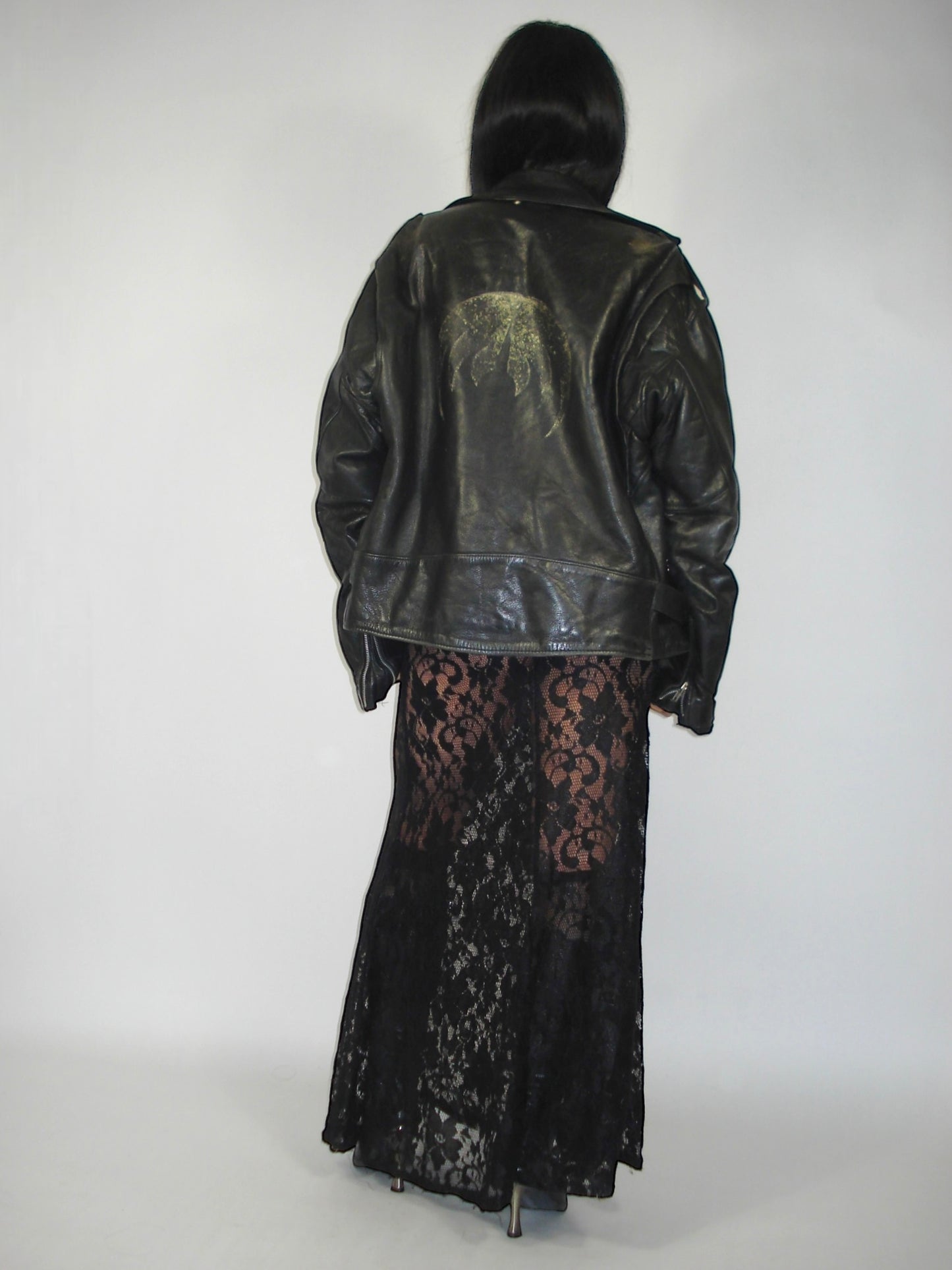 Veste en cuir noir oversize