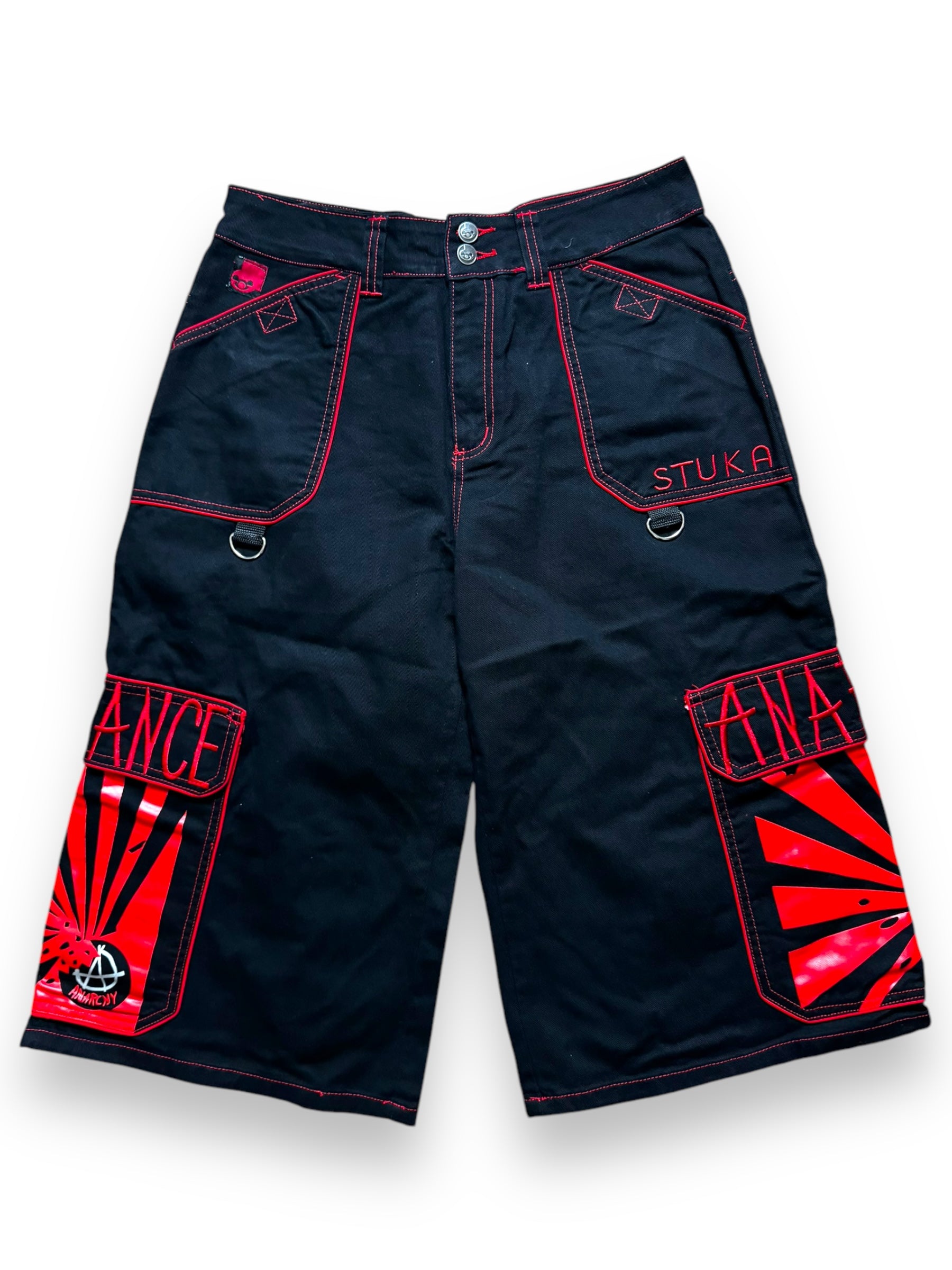 Short baggy noir et rouge deadstock