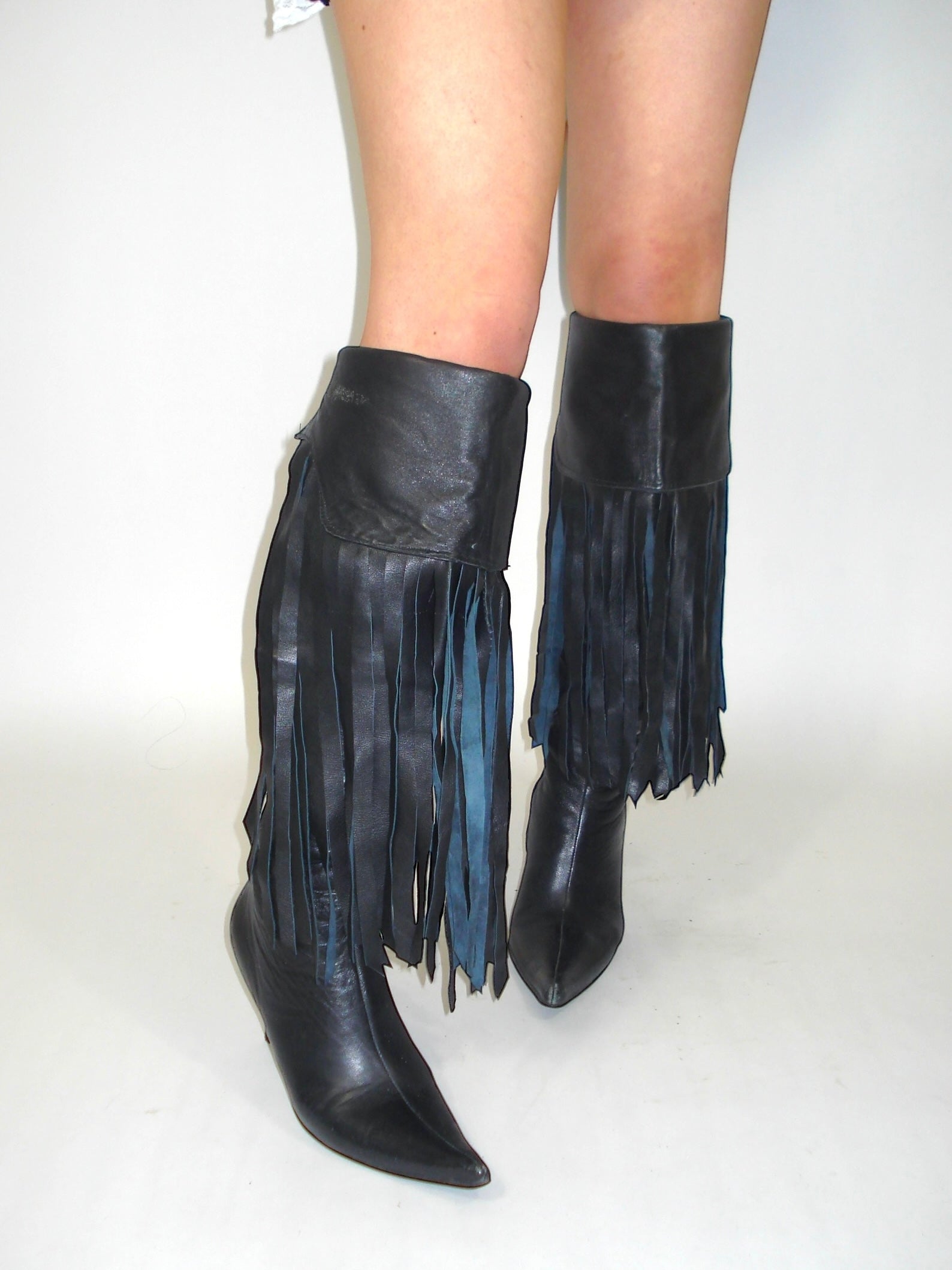 Bottes pointues a franges