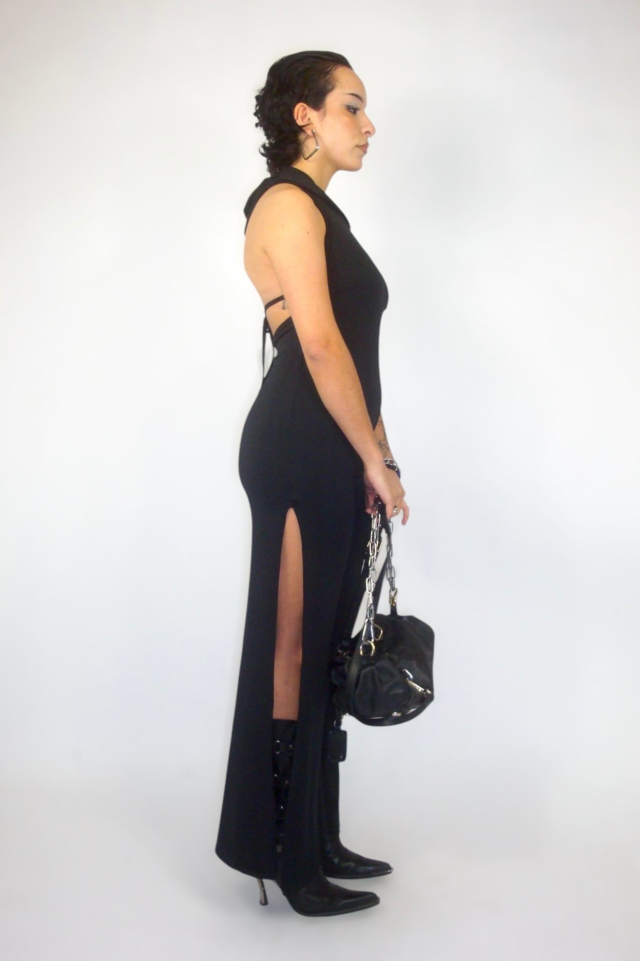 Combinaison noire à capuche