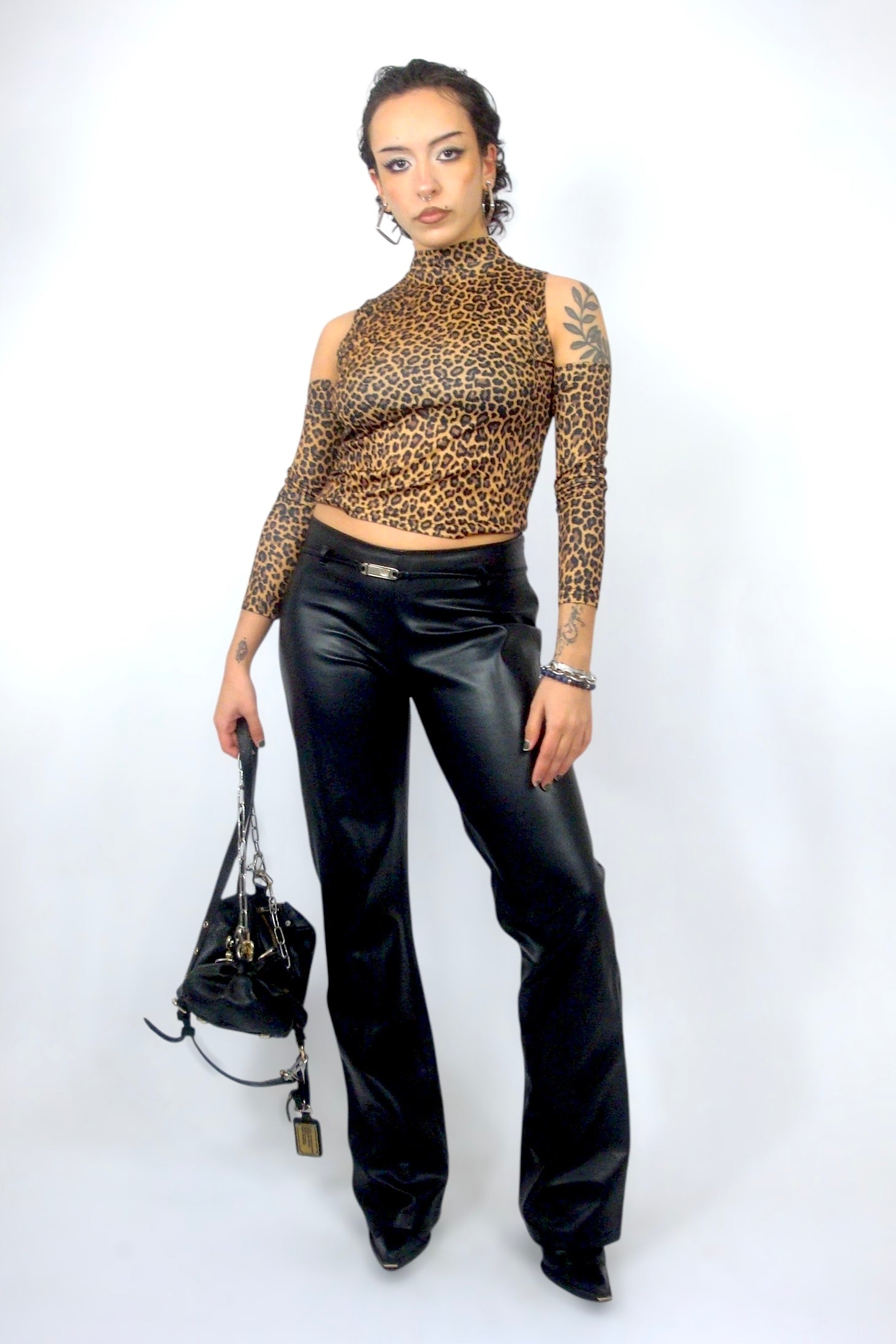 Top Leopard à manchettes
