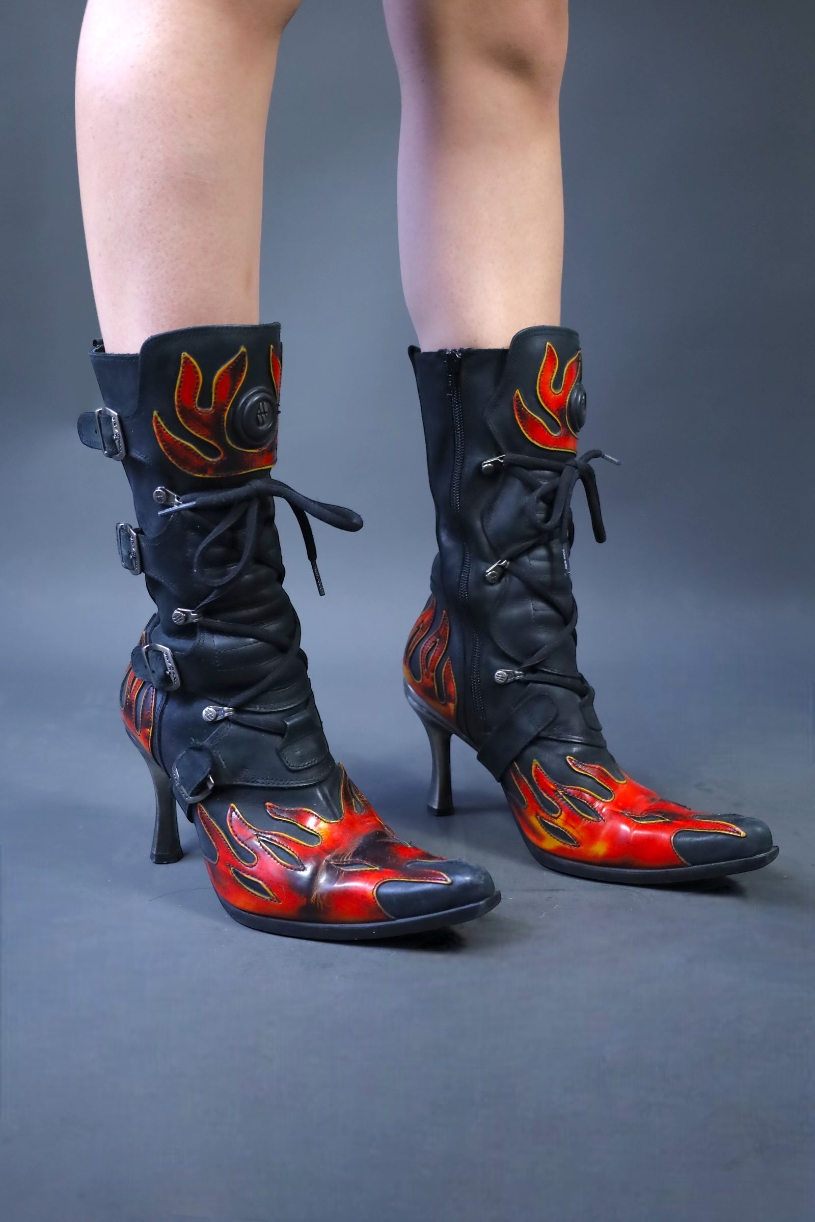 Bottes a flammes New Rock Retro Satanas