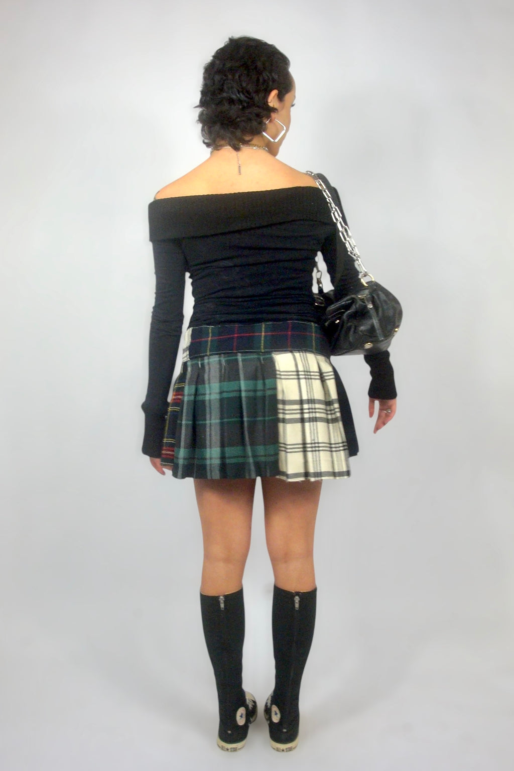 Top off shoulder noir