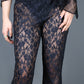 Pantalon flare en dentelle noire