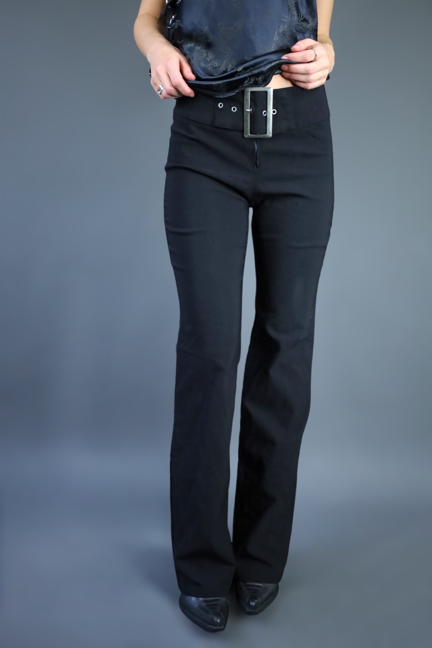 Pantalon flare noir ceinture intégrée