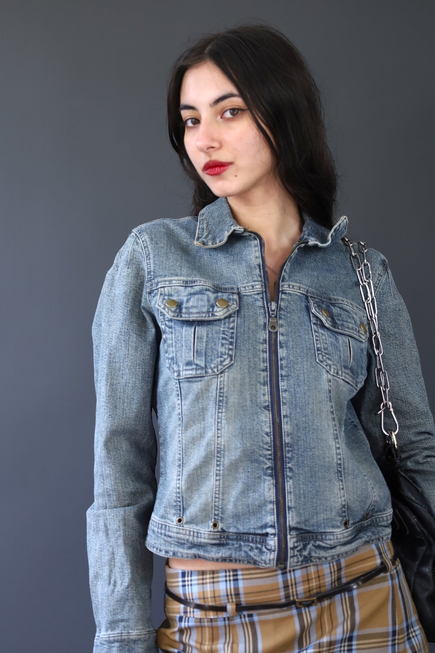 Veste en jean délavé à zip