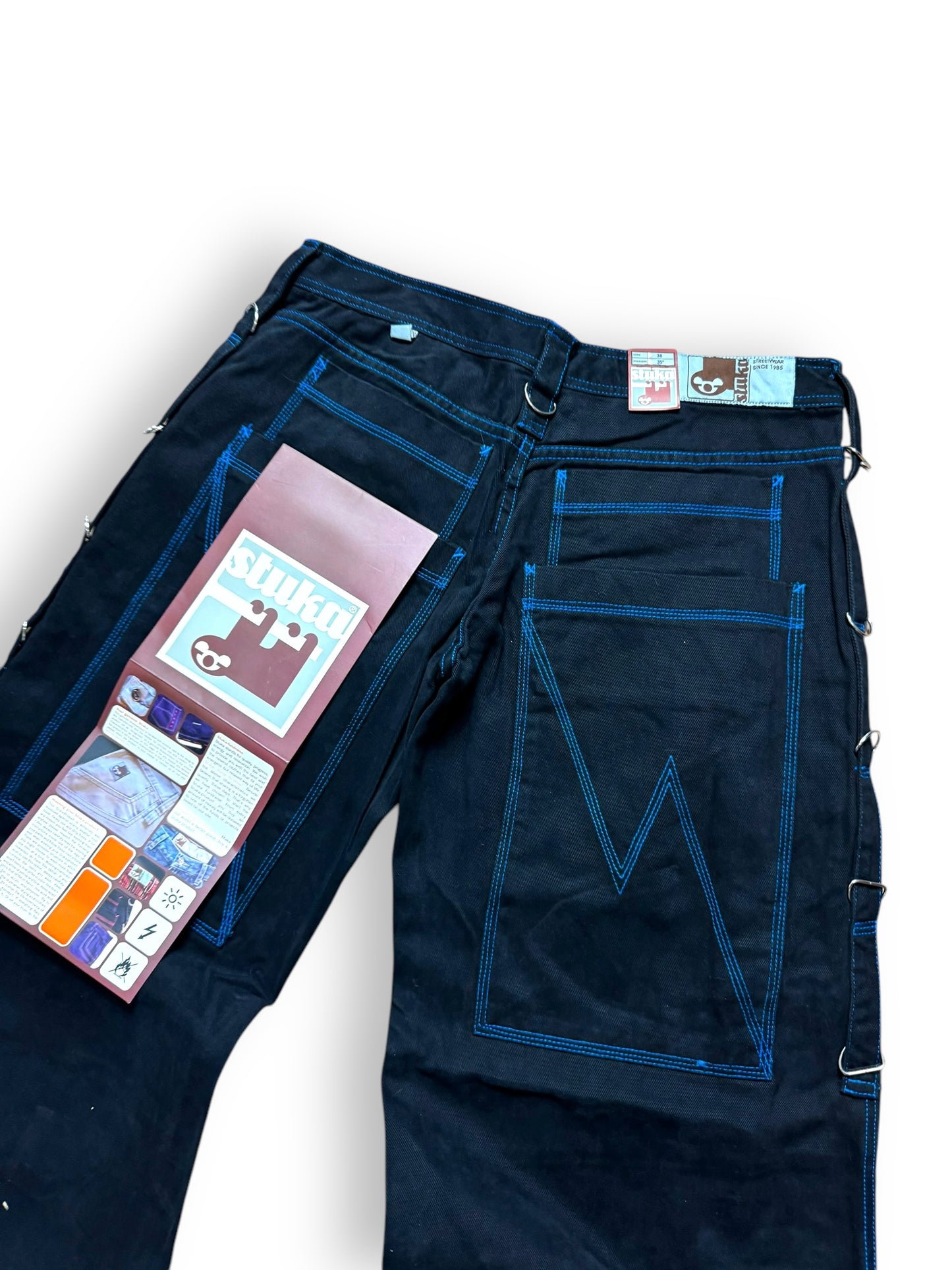 Pantalon baggy noir à poches et sangles deadstock