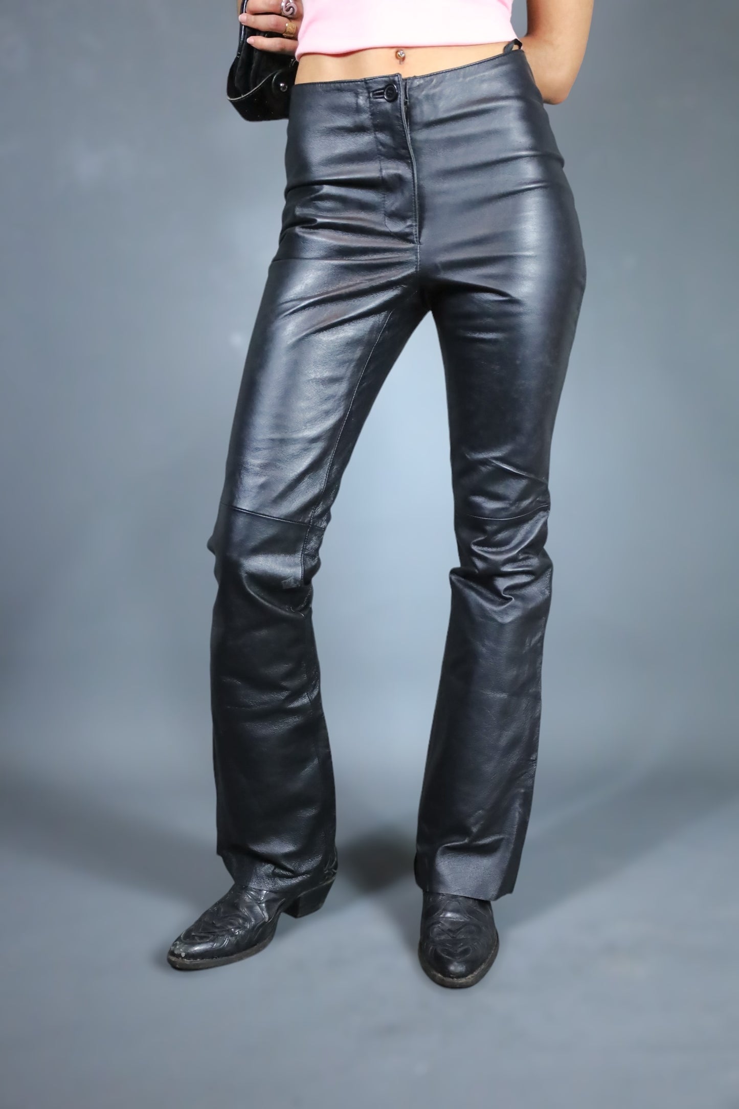 Pantalon flare en cuir noir