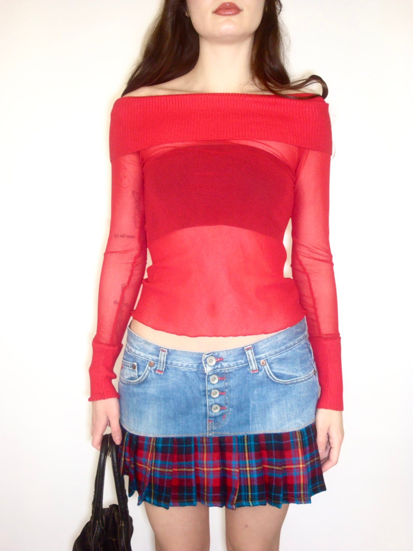 Top off shoulder rouge