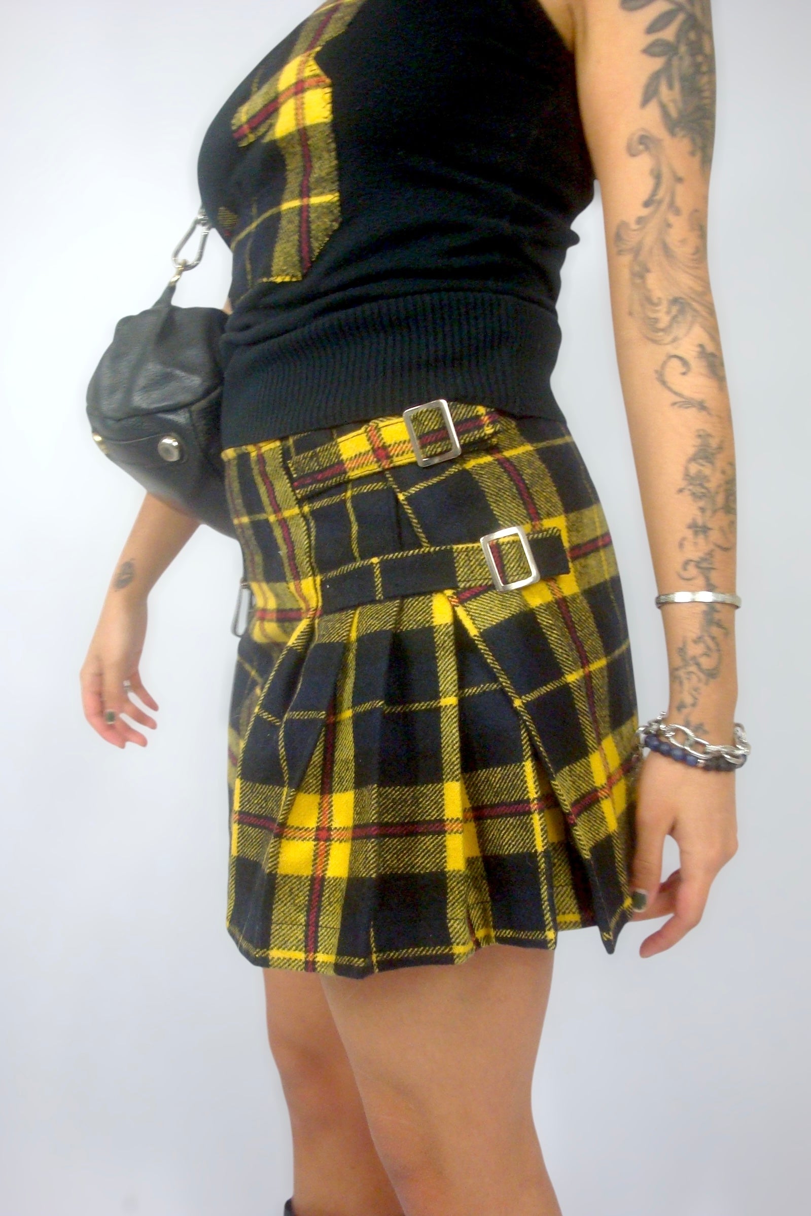 Ensemble pull + mini jupe à carreaux
