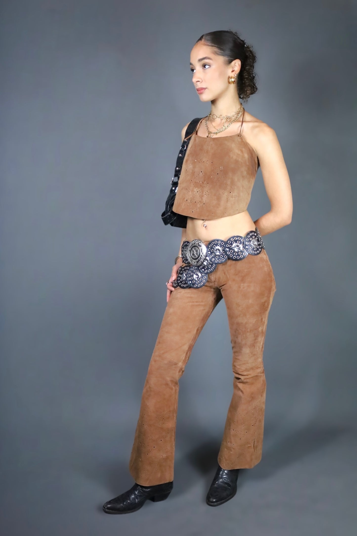 Ensemble dos nu + pantalon en daim marron