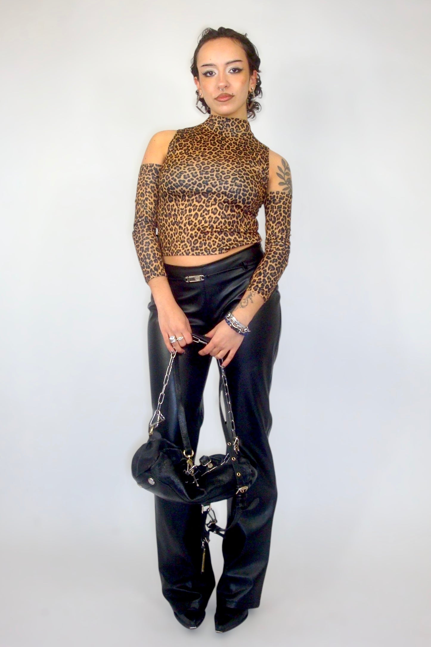 Top Leopard à manchettes